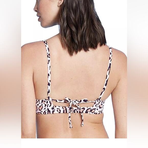 Shade and Shore leopard bikini top - Picture 2 of 10